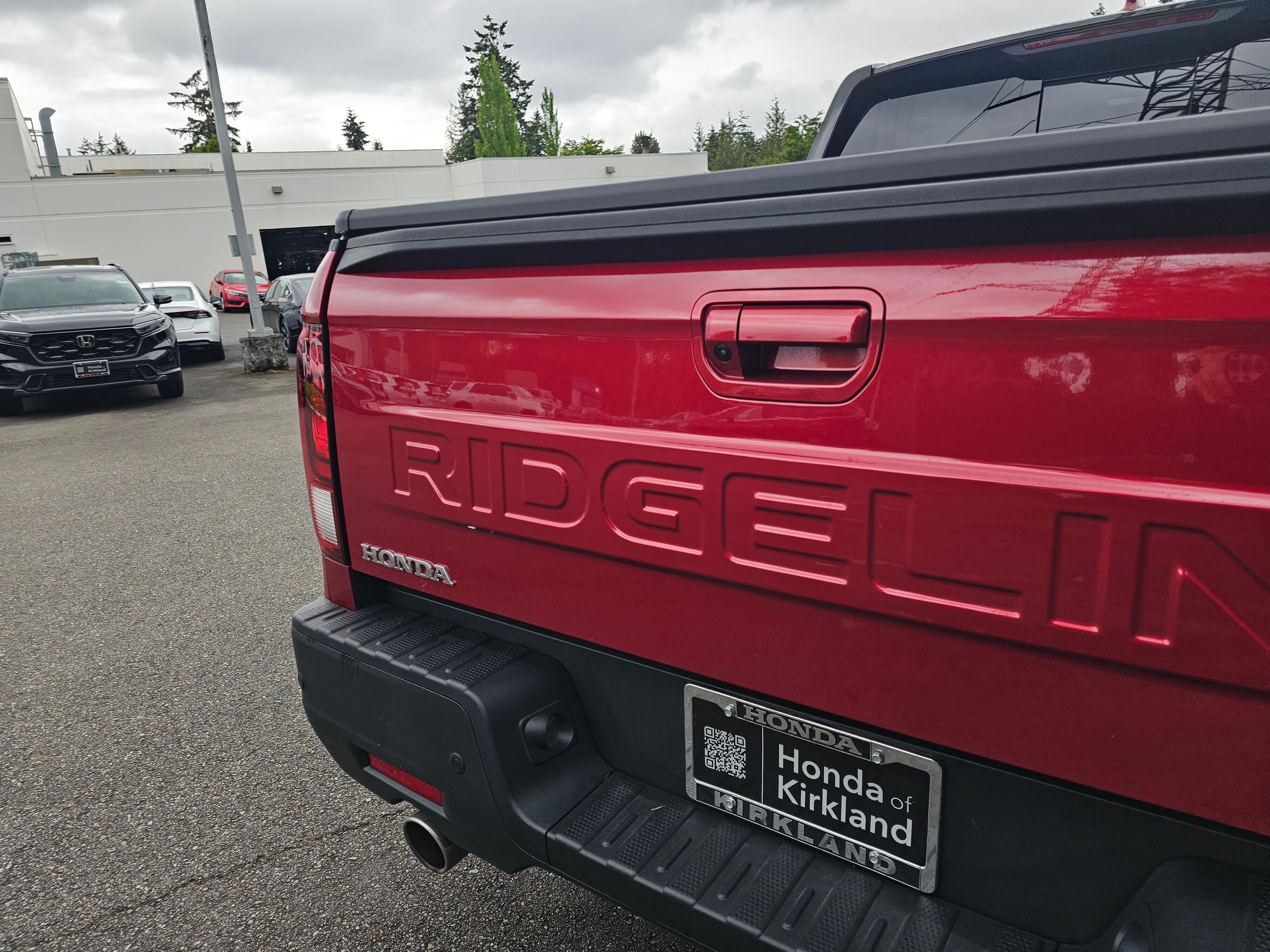 Used 2025 Radiant Red Metallic II Honda TrailSport+ image 15