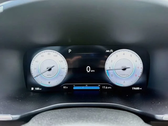 Used 2023 Hampton Gray Hyundai Calligraphy image 40