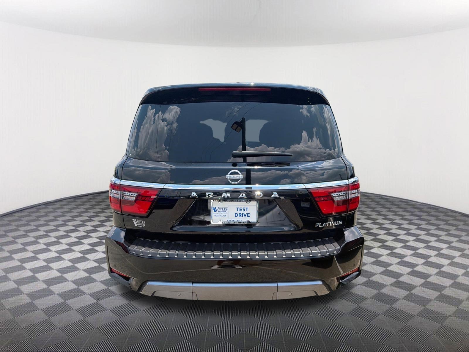 Used 2024 Super Black Nissan Platinum image 6