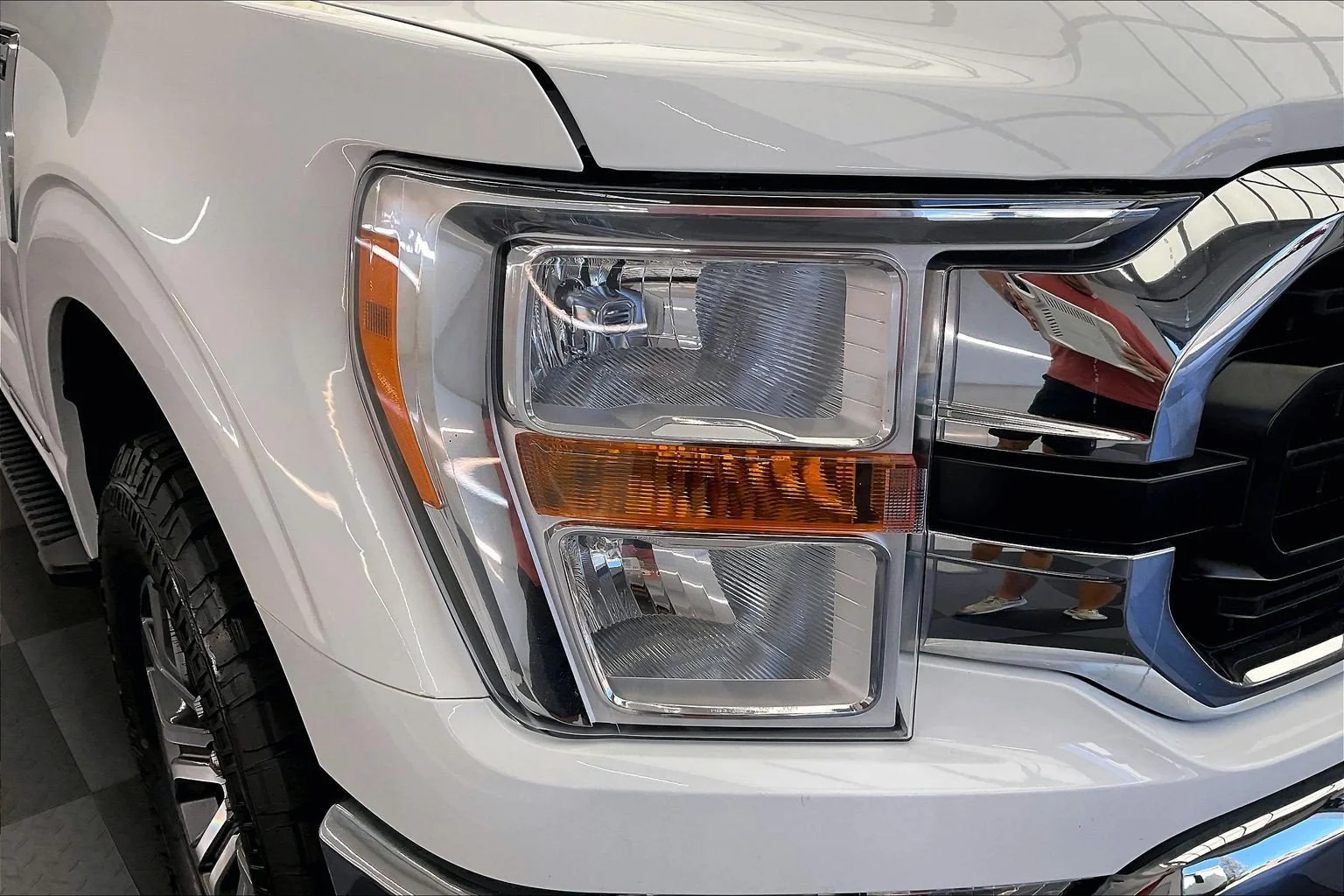 Used 2021 Oxford White Ford XLT image 29