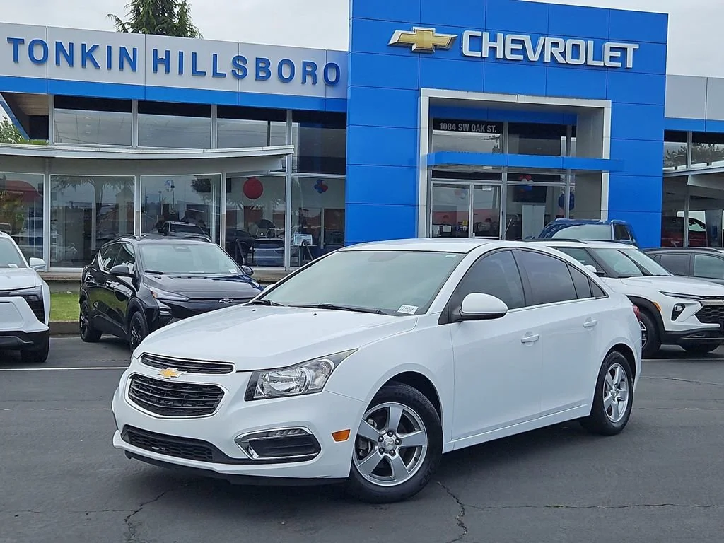Used 2015 Chevrolet Cruze 1LT with VIN 1G1PC5SB0F7177609 for sale in Hillsboro, OR