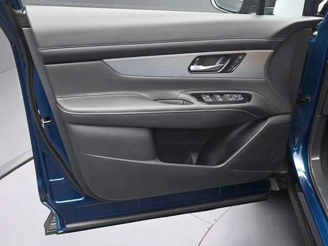 New 2026 Aurora Blue Pearl Metallic Nissan SL image 17