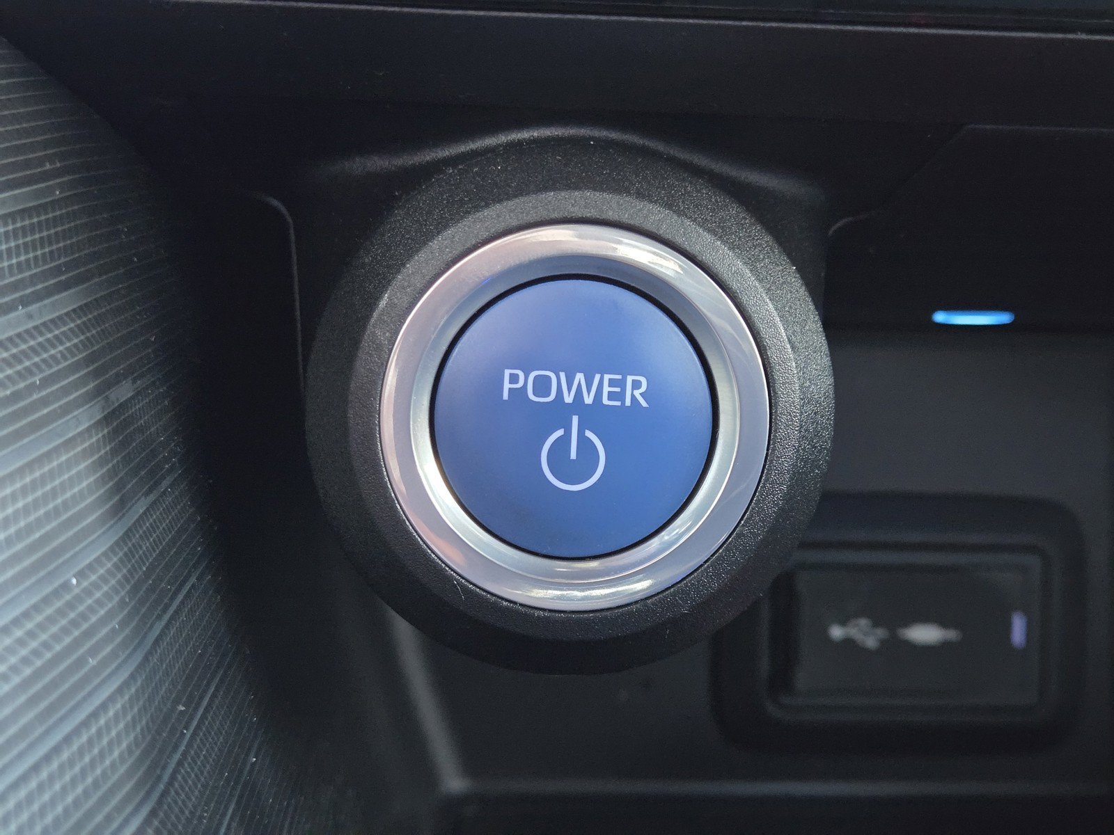 Used 2021  Toyota  image 22