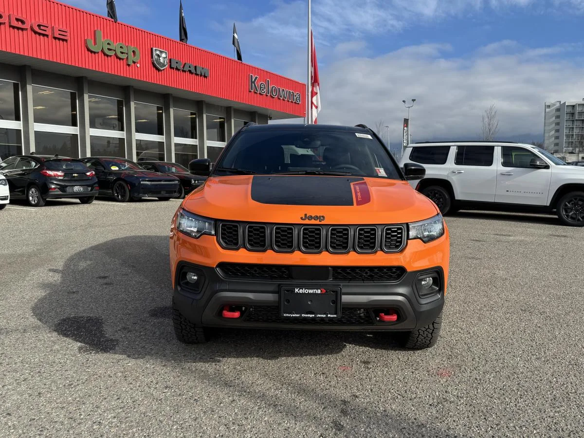 New 2026 joose Jeep Trailhawk image 2