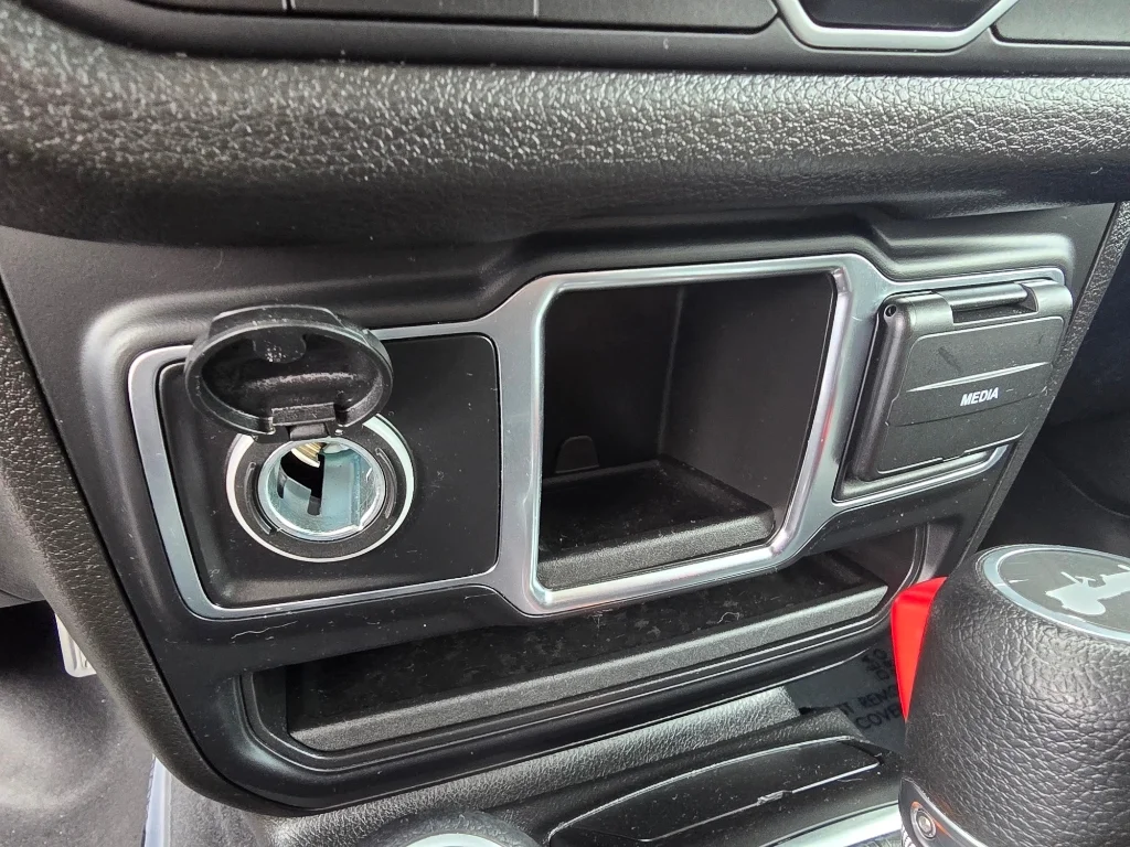 Used 2024 Hydro Blue Pearlcoat Jeep Sport image 19