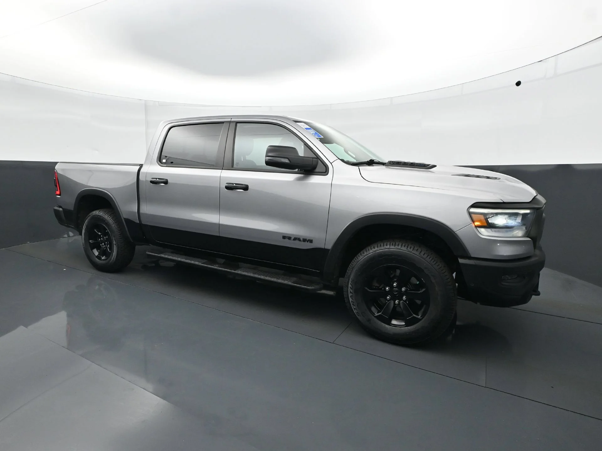 Used 2023 Billet Silver Metallic Clearcoat Ram Rebel image 11