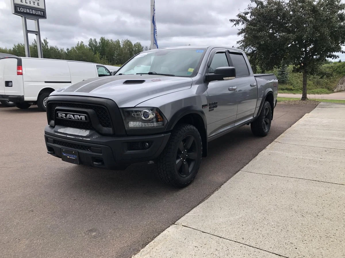 Used 2019 Silver RAM Warlock 4x4 Crew Cab image 5