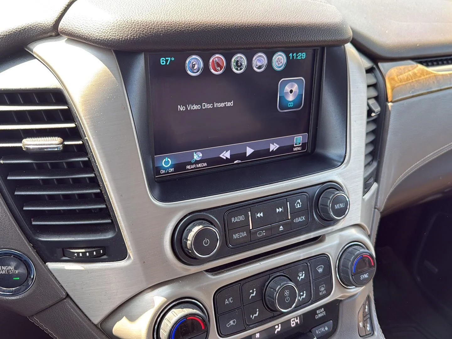 Used 2017 Onyx Black GMC Denali image 5