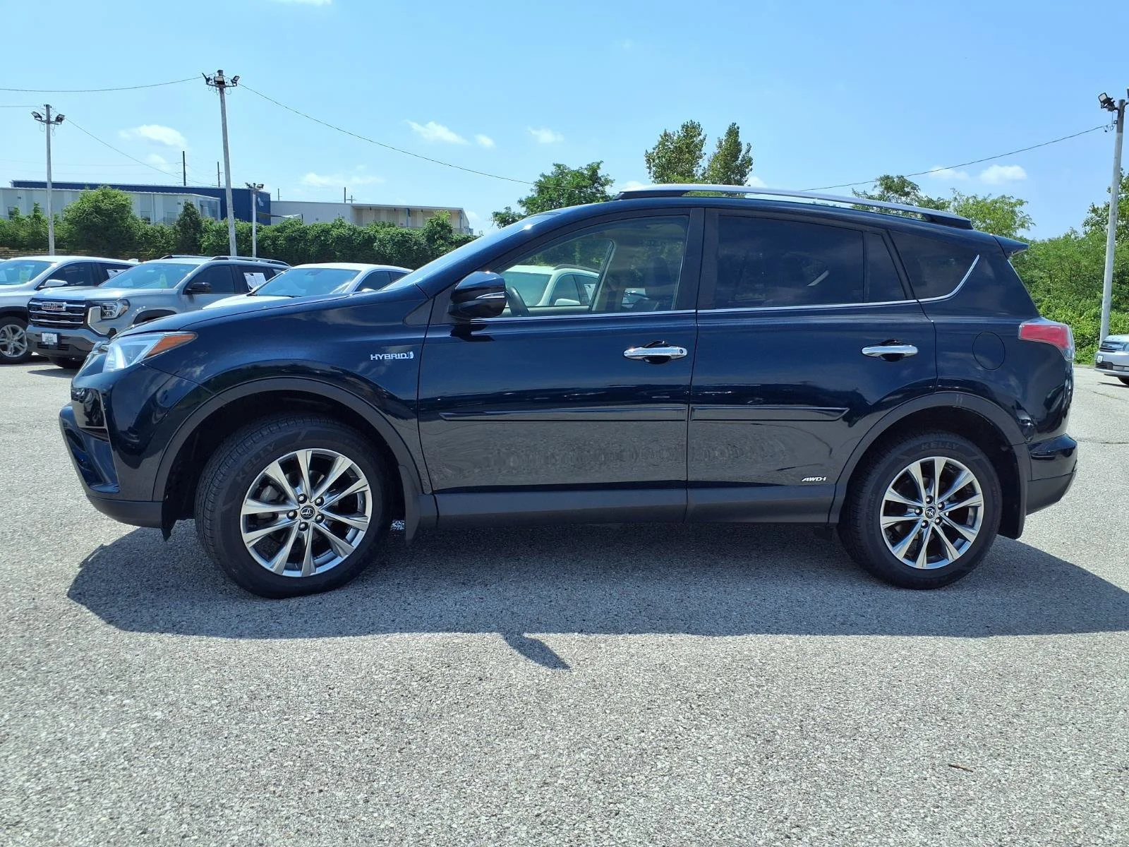 Used 2018 Aqua Toyota Hybrid Limited image 37