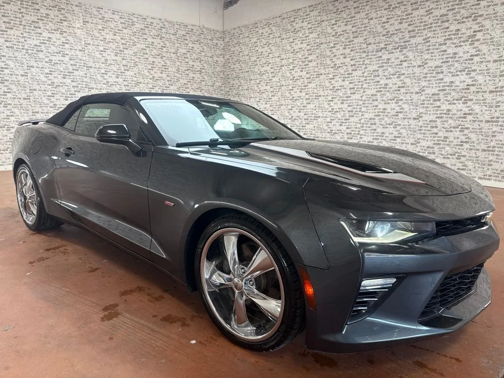 Used 2018 Nightfall Gray Metallic Chevrolet SS image 1