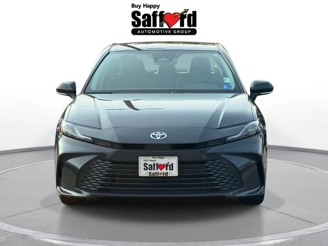 Used 2025  Toyota LE image 7