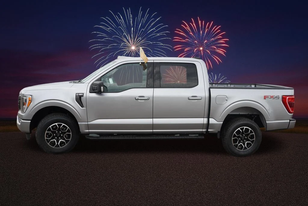 Certified Used 2023 Iconic Silver Metallic Ford XLT image 9