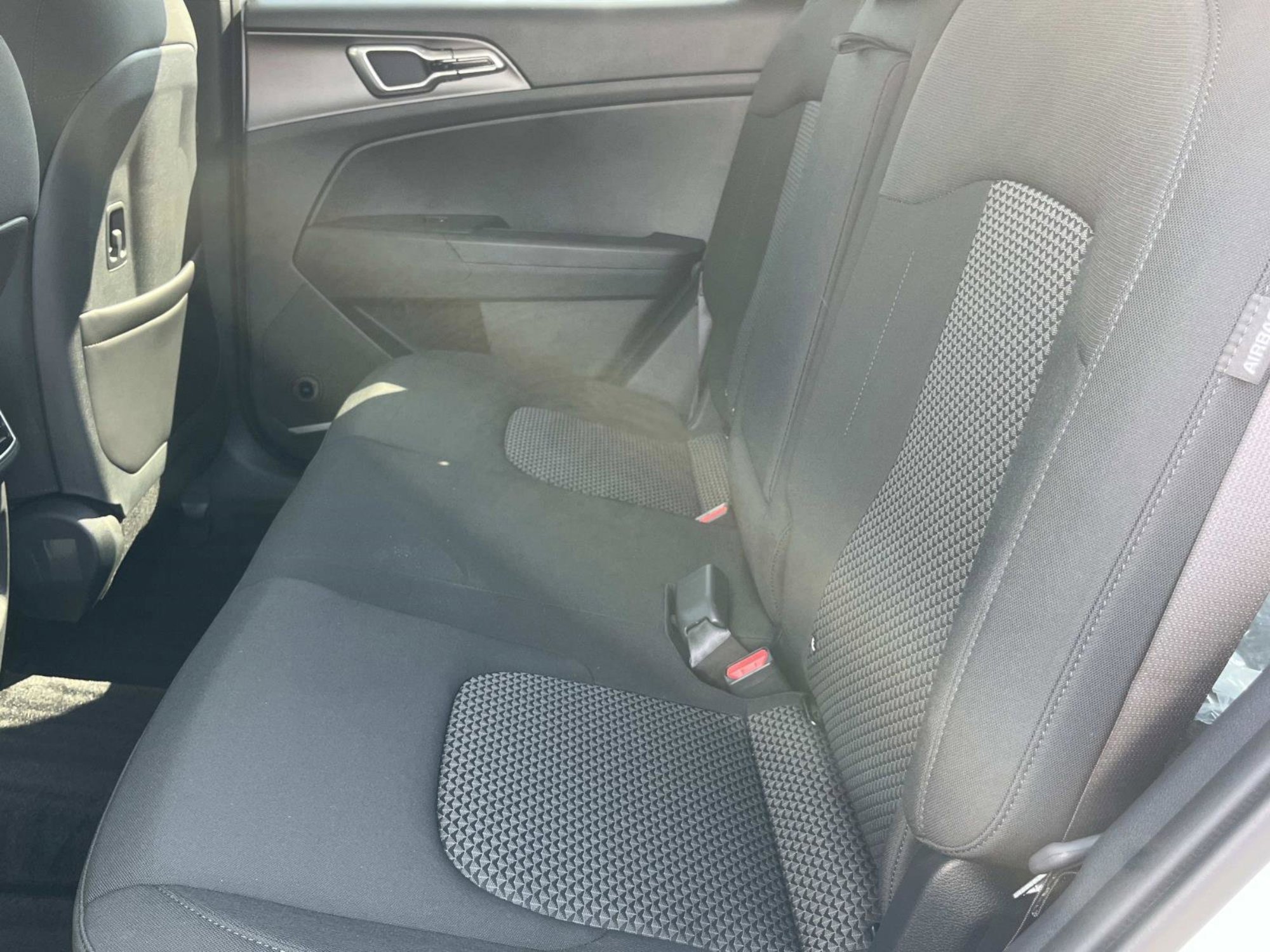 New 2026 Snow White Pearl Kia S image 20