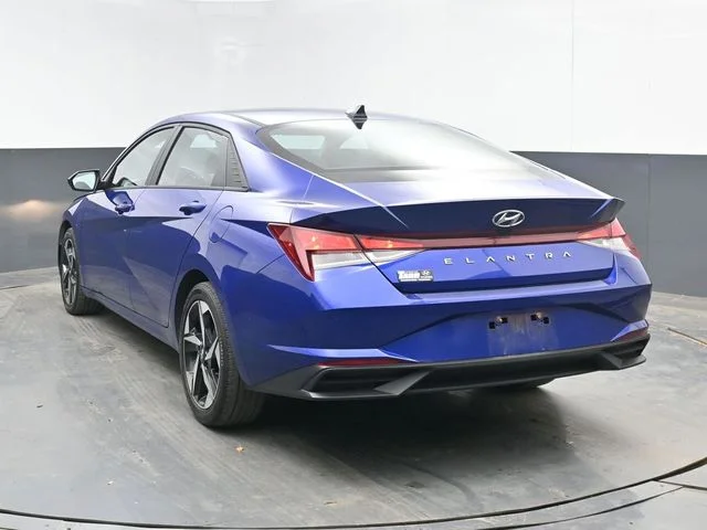 Used 2023 Blue Hyundai SEL image 6