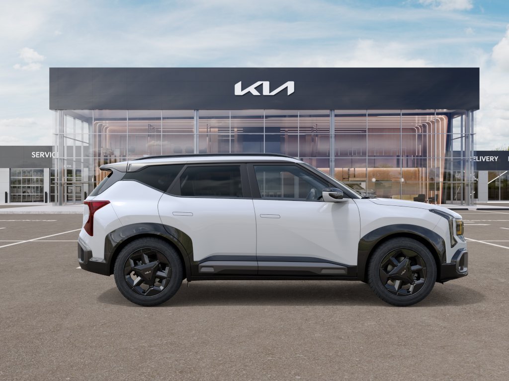 New 2027 SNOW WHITE PEARL Kia X-Line S image 7