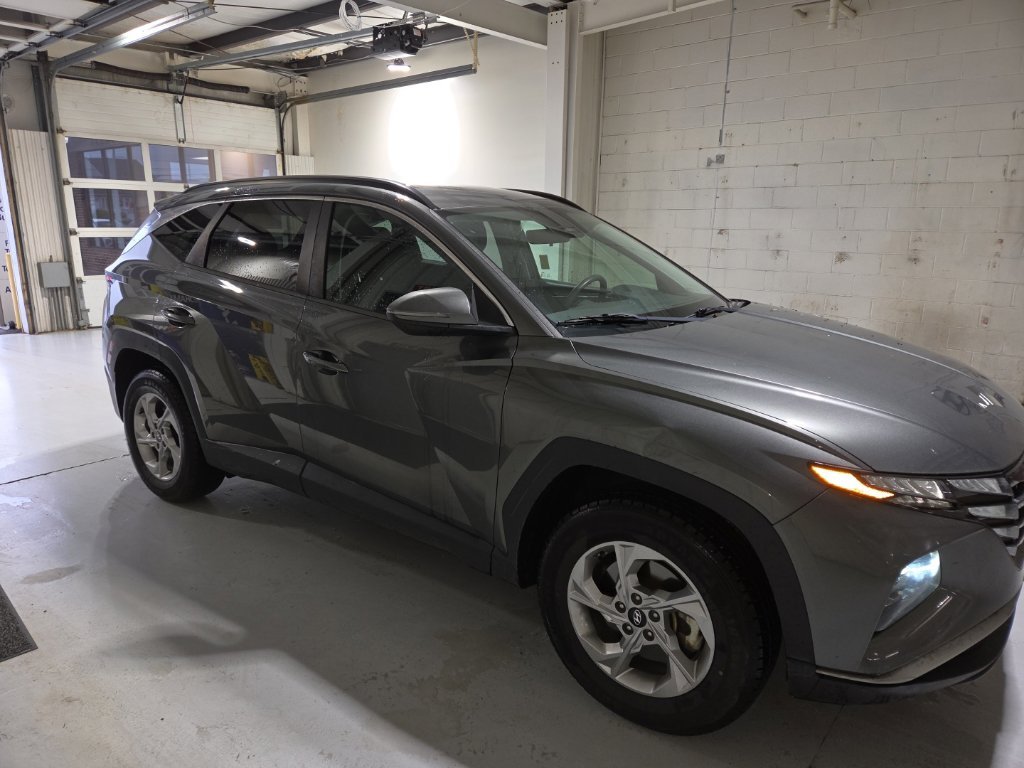 Certified Used 2022 Gray Hyundai SEL image 4