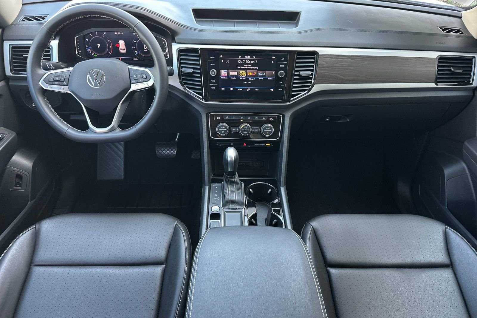 Certified Used 2023 Pure White Volkswagen 3.6L V6 SE w/Technology image 13