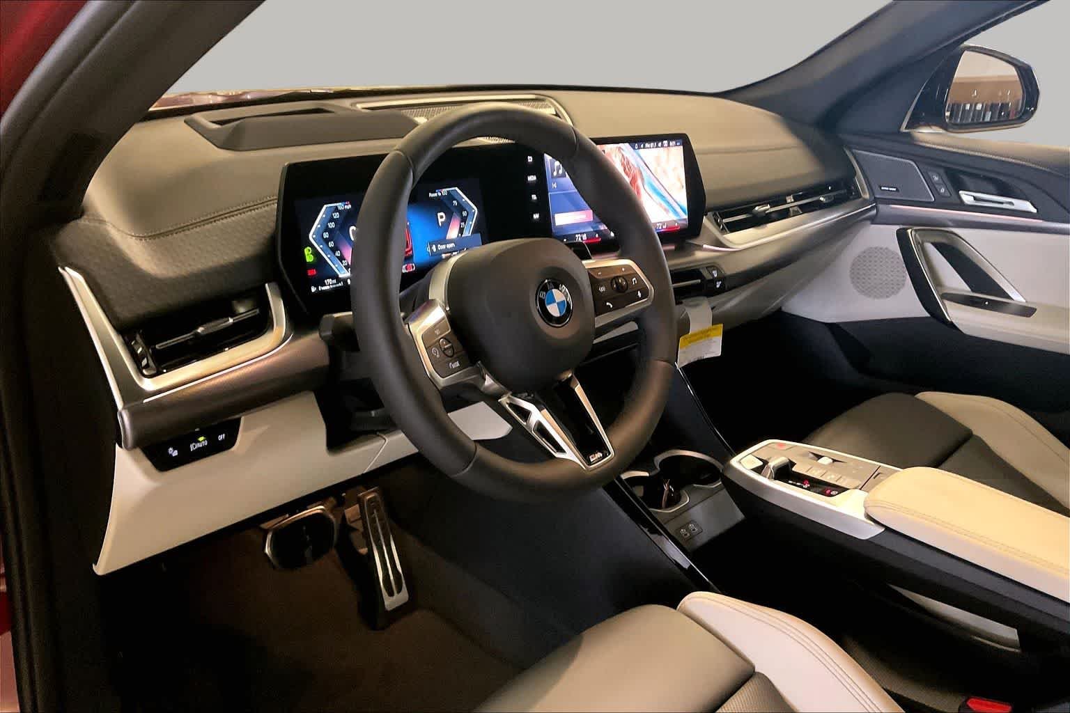 New 2026 Vegas Red Metallic BMW xDrive28i image 8