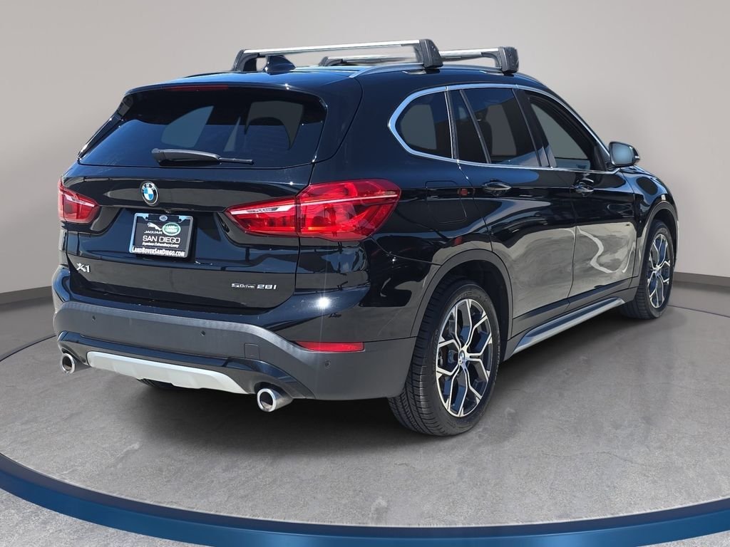 Used 2021 Black BMW sDrive28i image 6