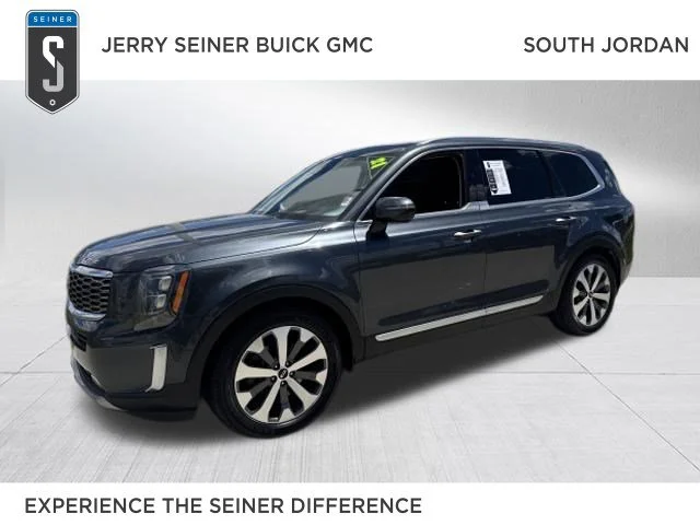 Used 2021 Gravity Gray Kia SX image 1