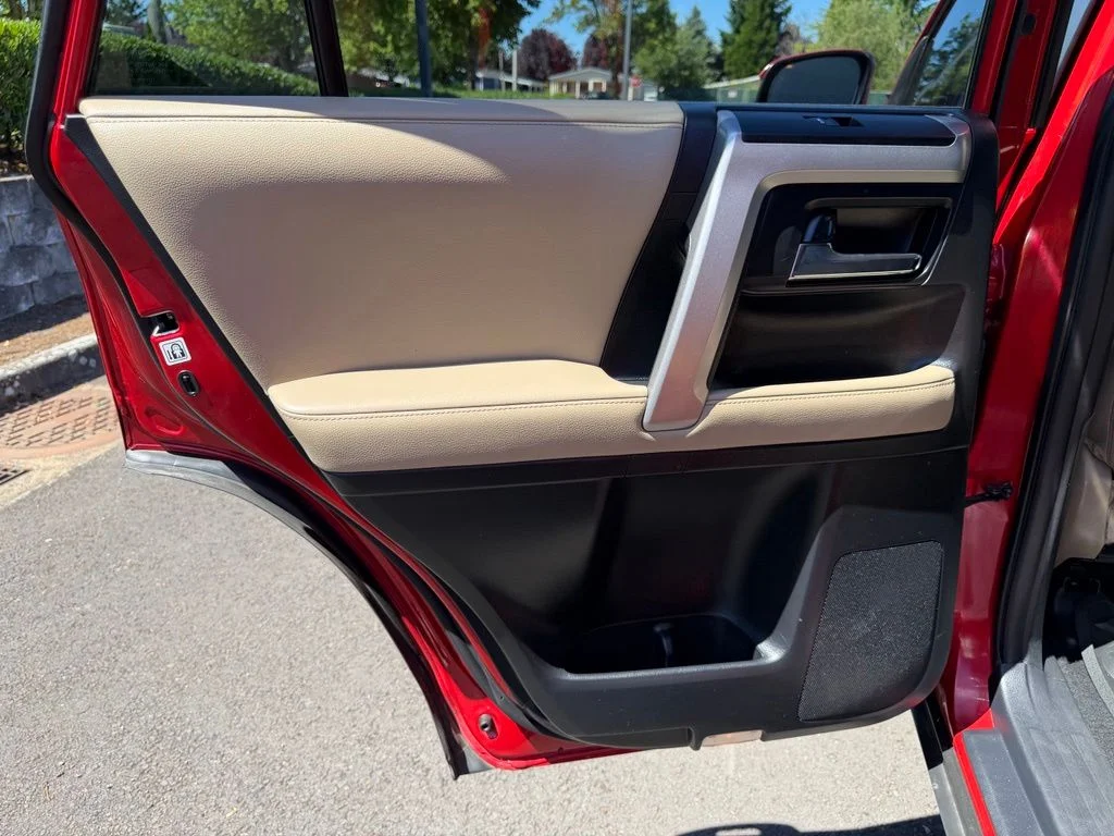 2022 Toyota 4Runner SR5 - Photo 31