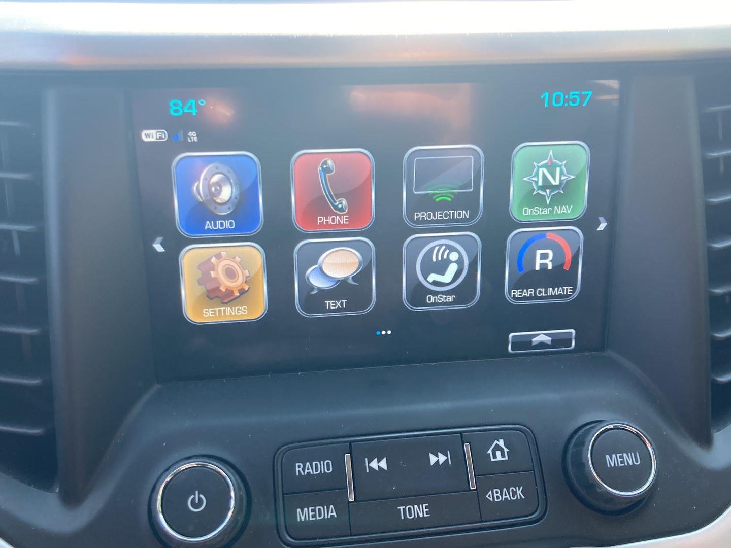 Used 2019  GMC SLE-2 image 19