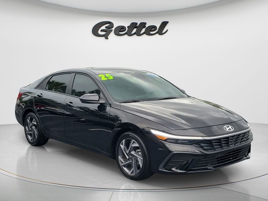 Certified Used 2025 Black Hyundai SEL Sport image 3