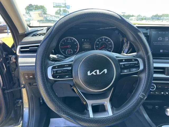 Used 2023 Gray Kia LXS image 12
