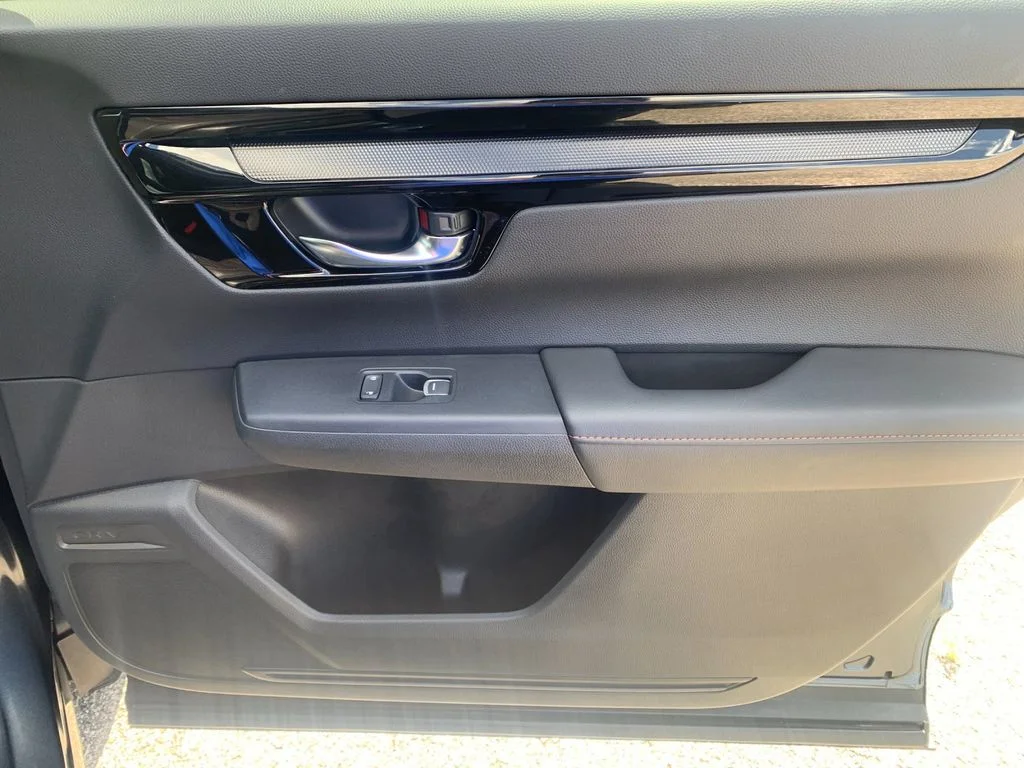 Used 2025  Honda Sport Touring image 21
