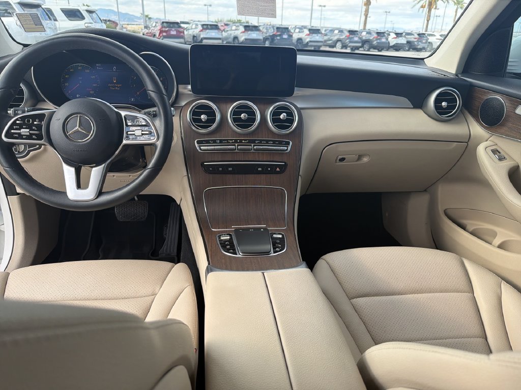 2022 Mercedes-Benz GLC GLC300 - Photo 13