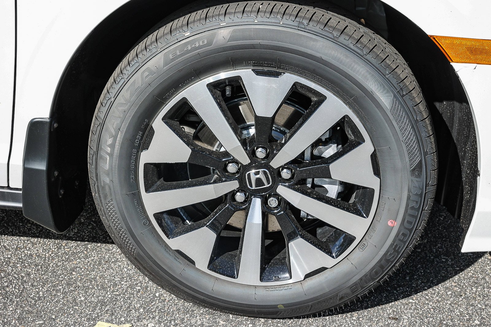 2026 Honda Odyssey EX-L - Photo 10