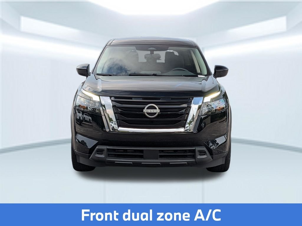 Certified Used 2024 Black Nissan S image 12