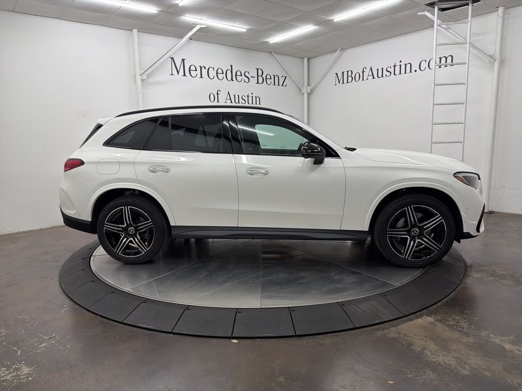 Used 2026 White Mercedes-Benz GLC 300 image 8