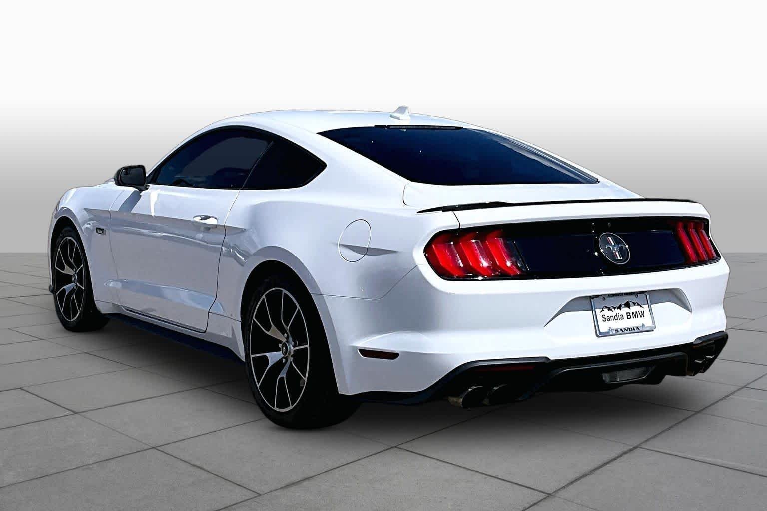 Used 2020 Oxford White Ford EcoBoost image 9