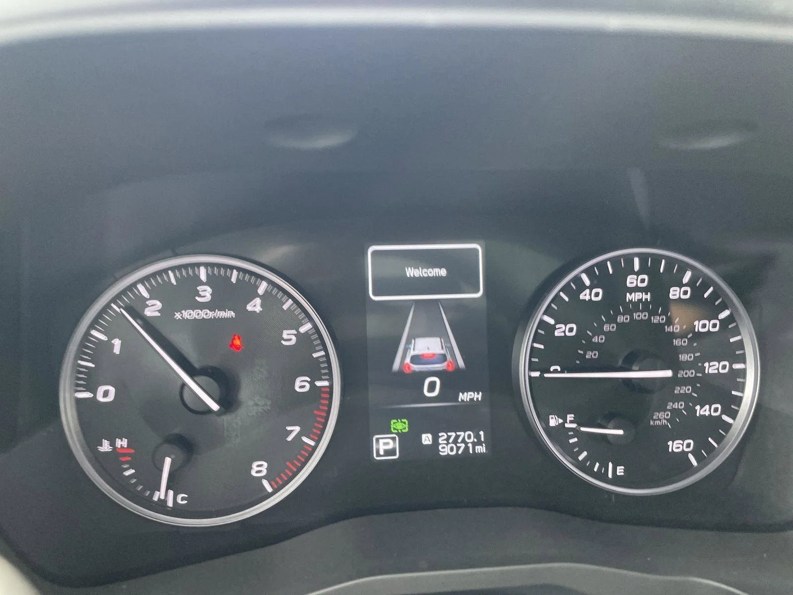 Certified Used 2025 Crystal White Pearl Subaru Onyx Edition Touring image 2