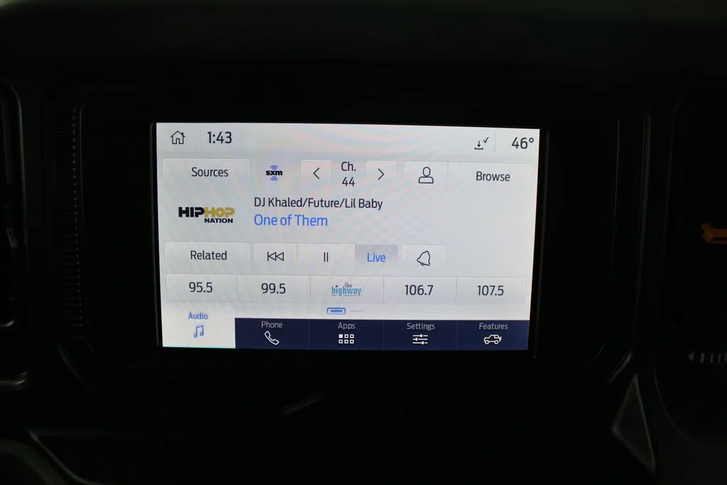 Used 2022 Silver Ford Badlands image 29