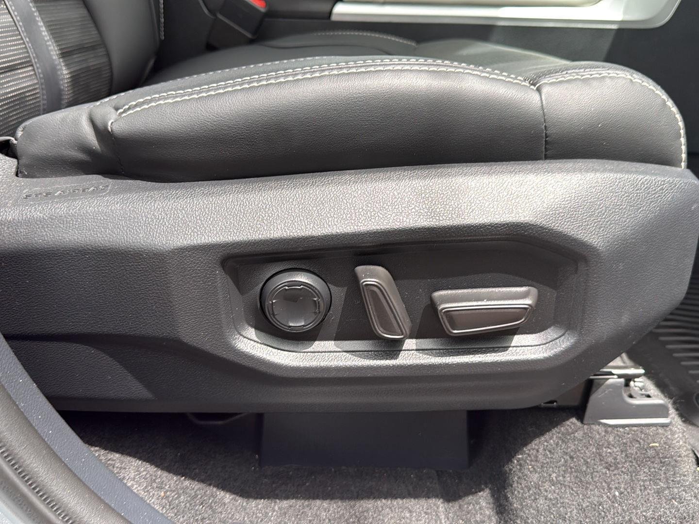 2024 Toyota Tundra Capstone - Photo 34