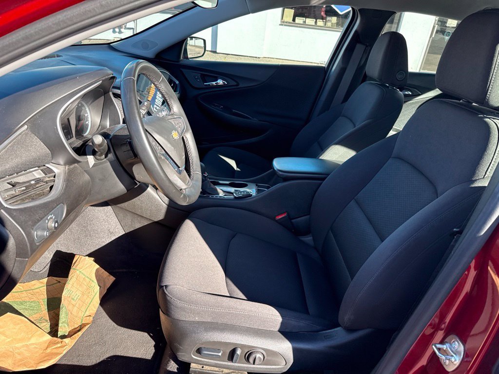 Used 2024 Radiant Red Tintcoat Chevrolet RS image 20