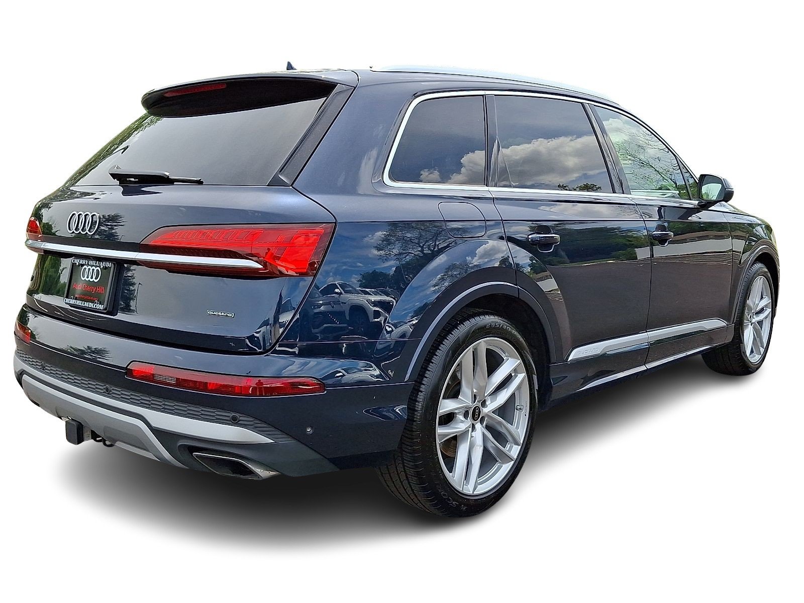 Used 2025 Waitomo Blue Metallic   D6d6 Audi Premium Plus image 4