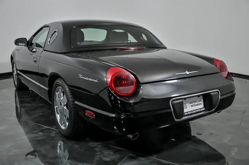 2002 Ford Thunderbird Deluxe - Photo 8