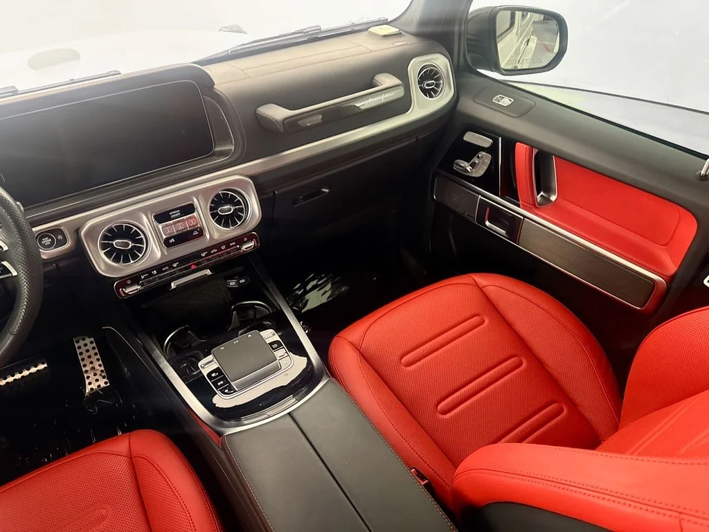 Used 2025 White Mercedes-Benz G 550 image 22