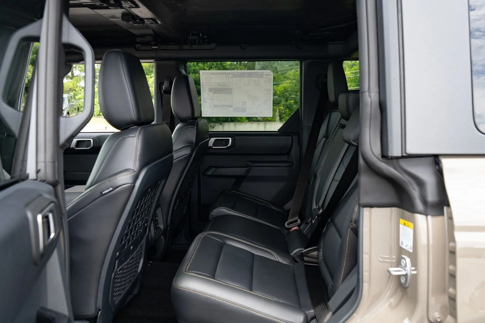 New 2026 Marsh Gray Ford Badlands® image 31
