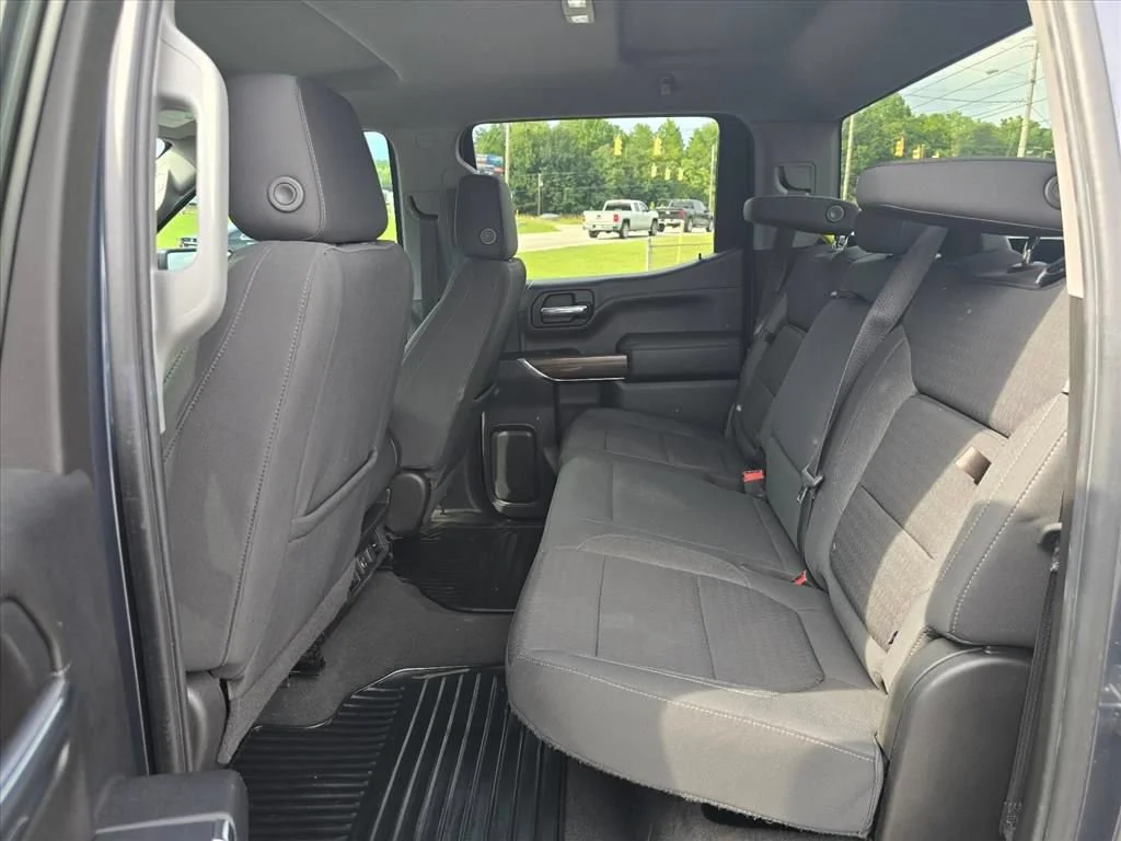 Used 2021 SHADOW GRAY METALLIC Chevrolet RST image 10