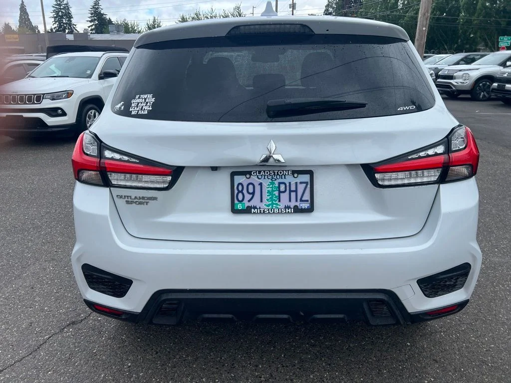 Used 2023 White Mitsubishi 2.0 ES image 6
