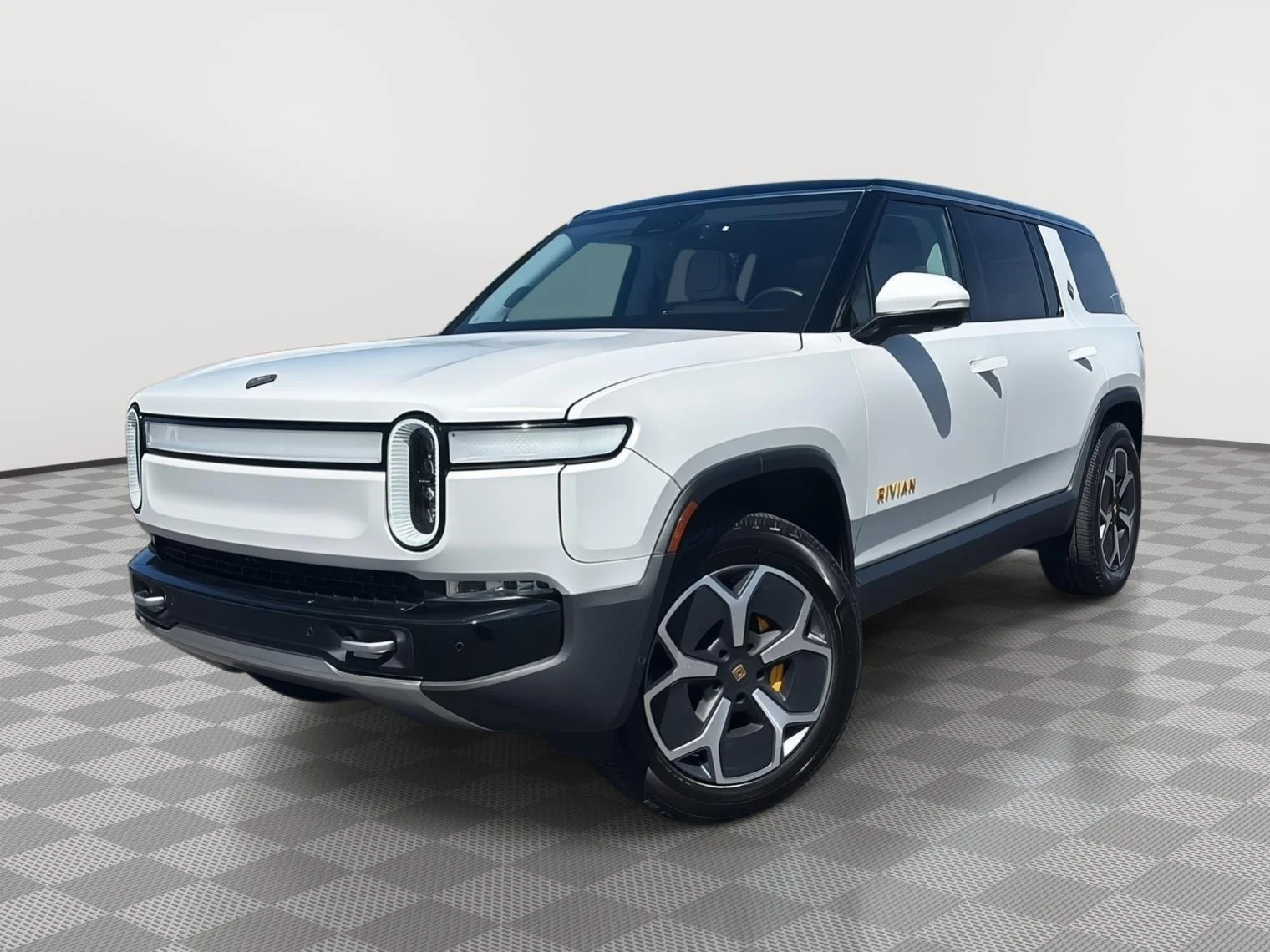 Used 2024 Glacier White Rivian Adventure image 1