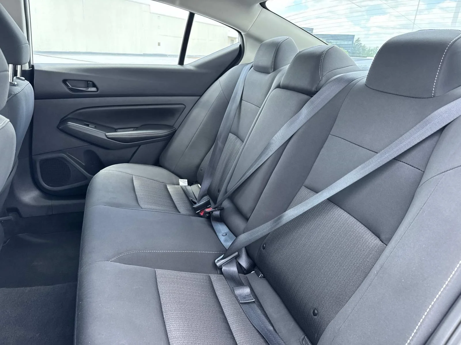 2025 Nissan Altima SV - Photo 15