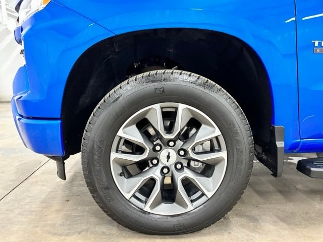 Used 2025 Blue Chevrolet RST image 10