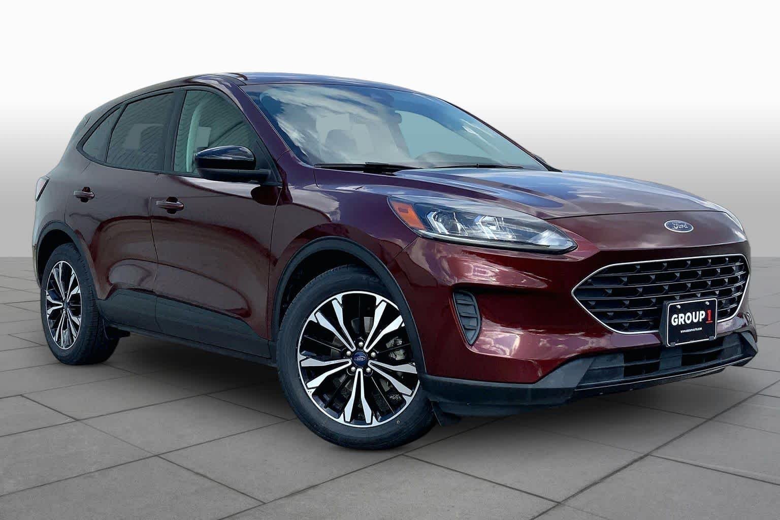 Certified Pre-Owned 2021 Ford Escape SE