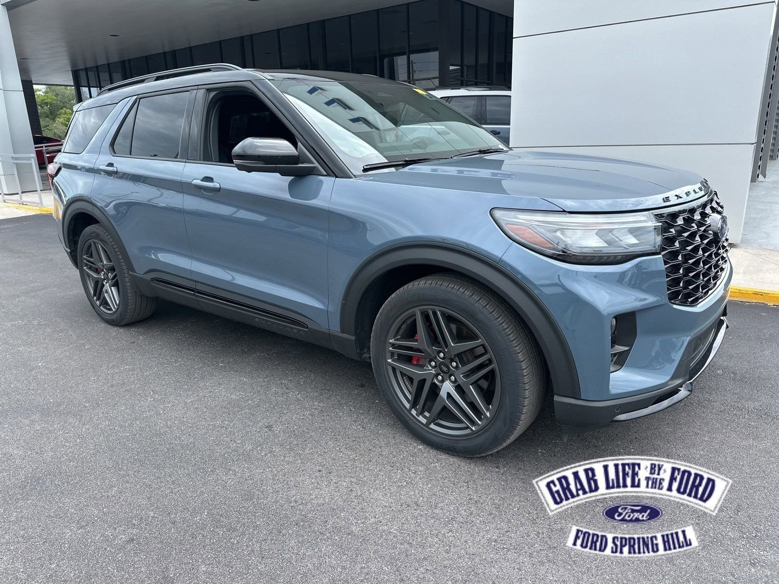 2025 Ford Explorer ST 4WD (PL535)'s photo