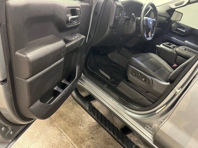 Used 2025 Sterling Gray Metallic Chevrolet Custom image 17